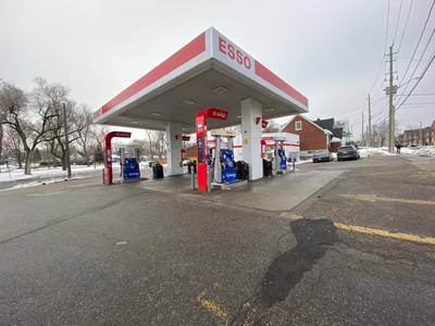 Esso Gas Station for Sale