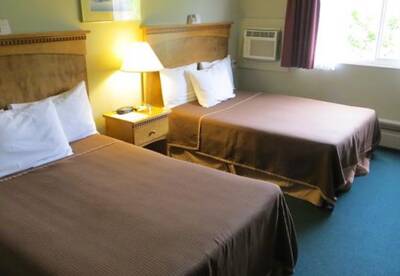 Beautifully Well Kept Motel Property for Sale in Niagara Falls