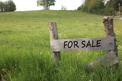 Low Rise Residential Land For Sale In Niagara