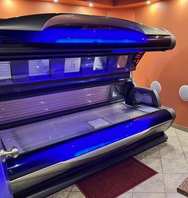 Award-Winning Tanning and Sunless Spa gor Sale in Newmarket