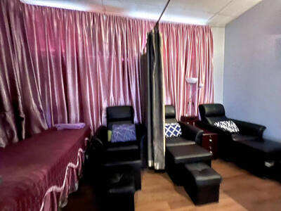 Well Established Massage Business for Sale (1000&1005-8580 Alexandra Road)