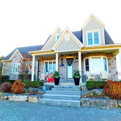 Farm with a 2 Storey House for Sale in Stoney Creek