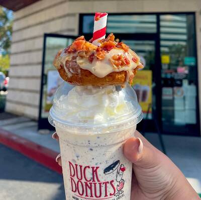 Duck Donuts Franchise Opportunity in Vancouver, BC