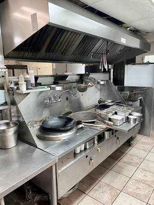 Profitable, well-known restaurant business for sale in Port Coquitlam (3610 A Westwood St)